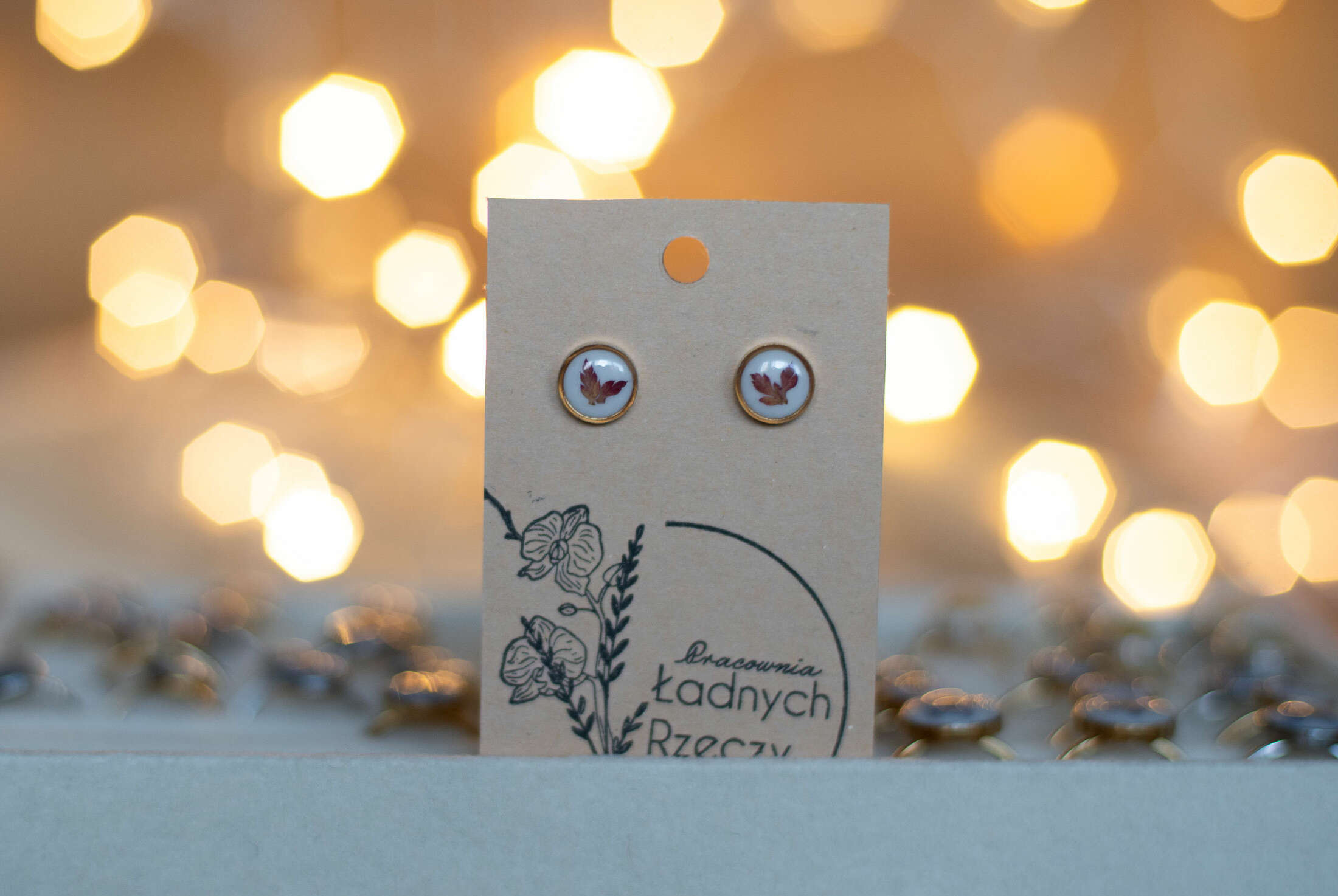 Sztyfty na bazie ze stali chirurgicznej „LISTEK”