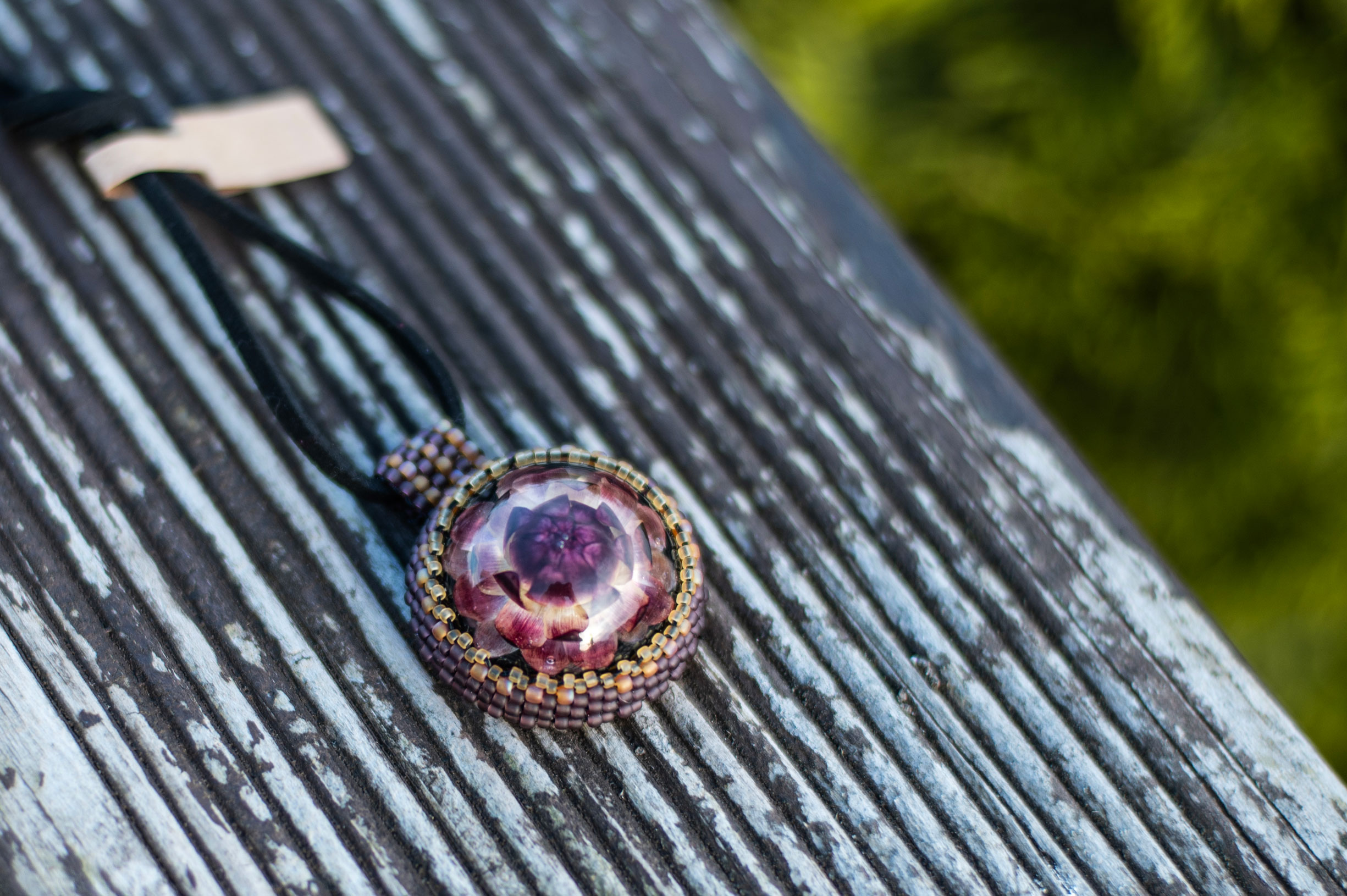 Wisiorek obszywany „MONIKA” - obrazek 3