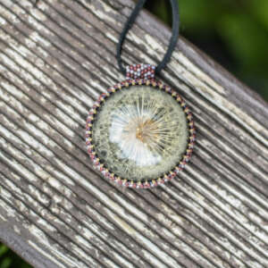 Wisiorek obszywany „KINGA”