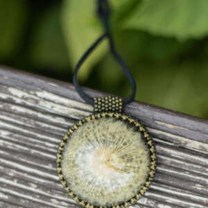 Wisiorek obszywany „KINGA”