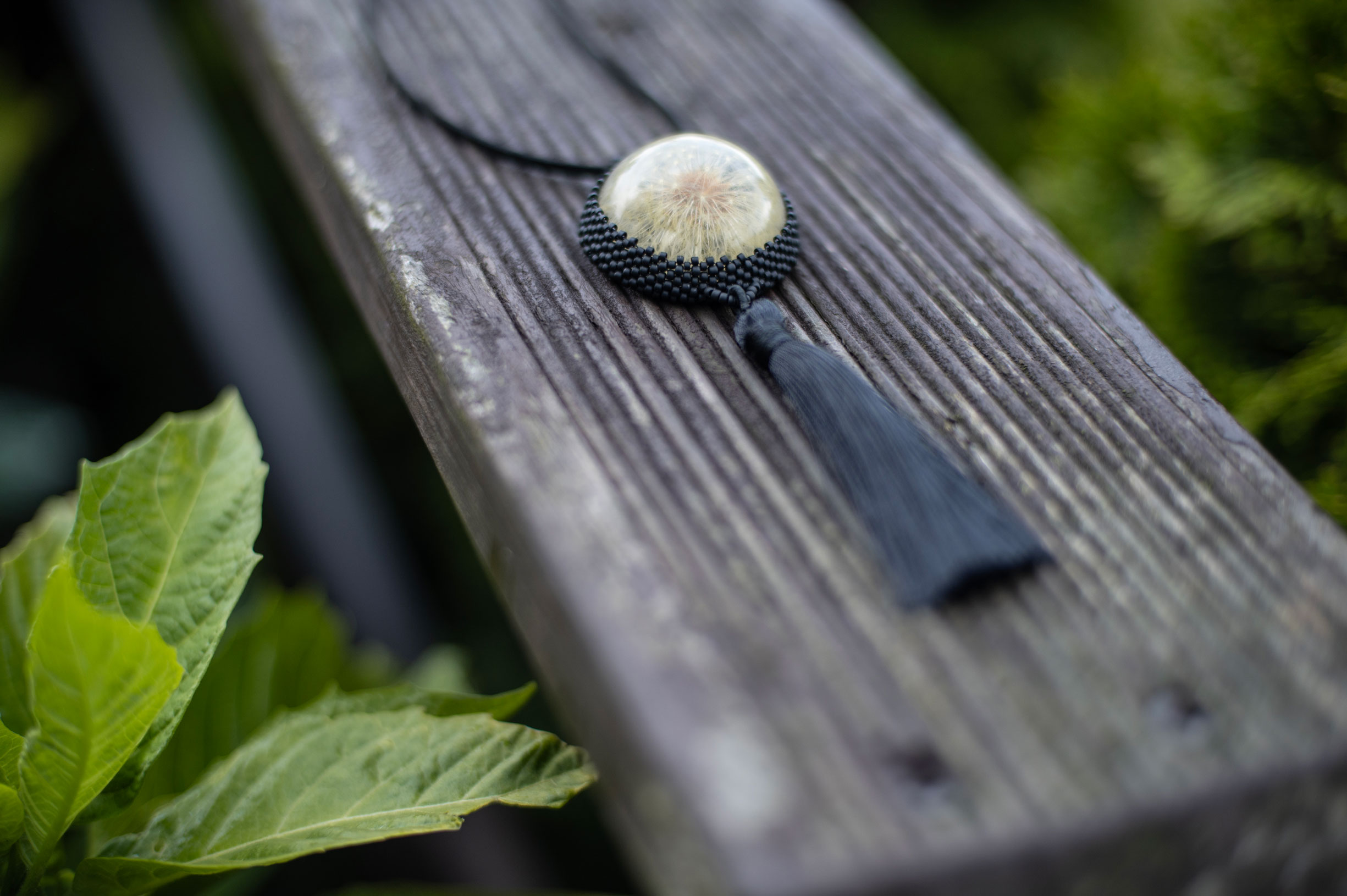 Wisiorek obszywany z chwostem „KINGA” - obrazek 4