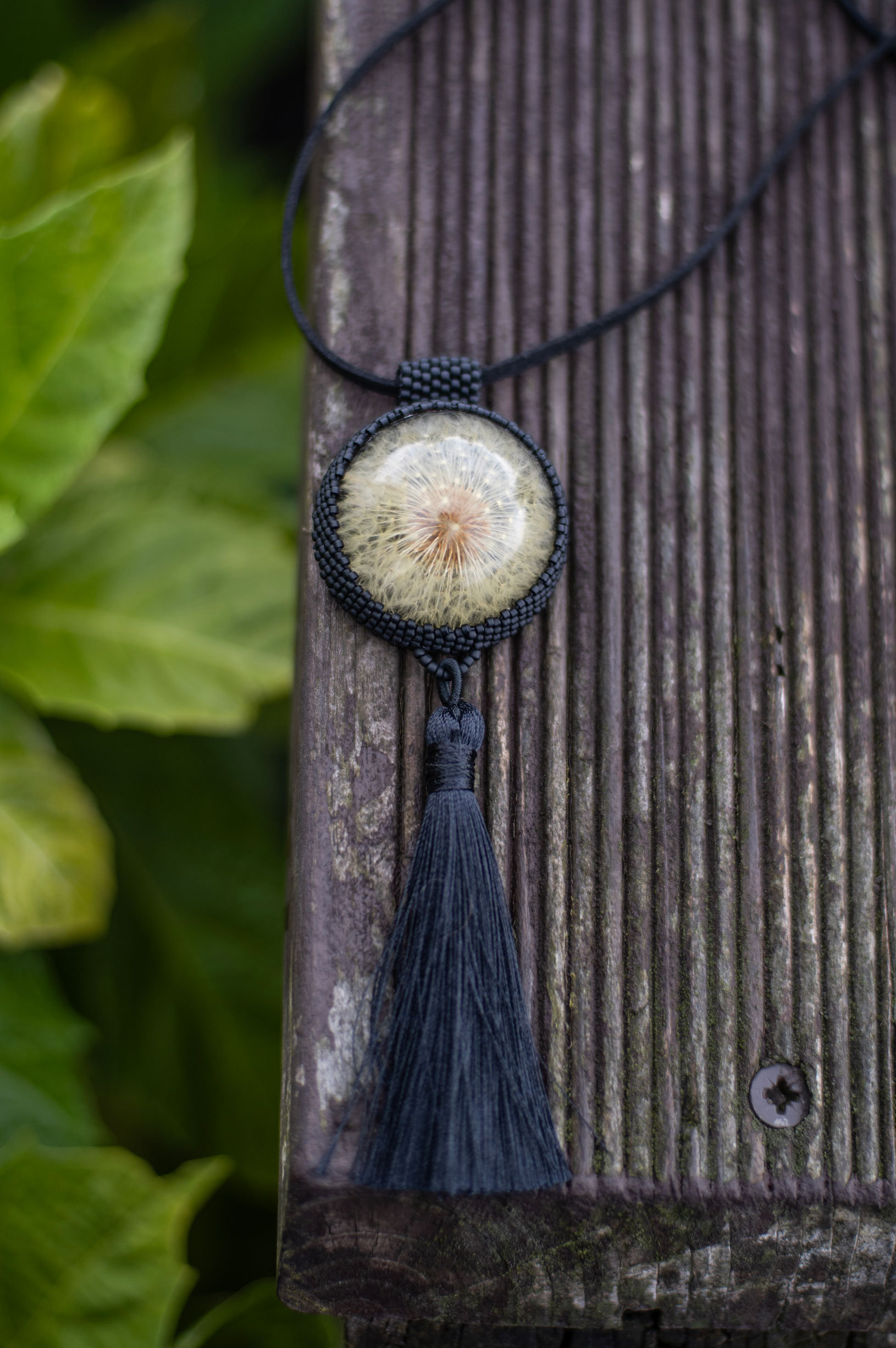 Wisiorek obszywany z chwostem „KINGA” - obrazek 2