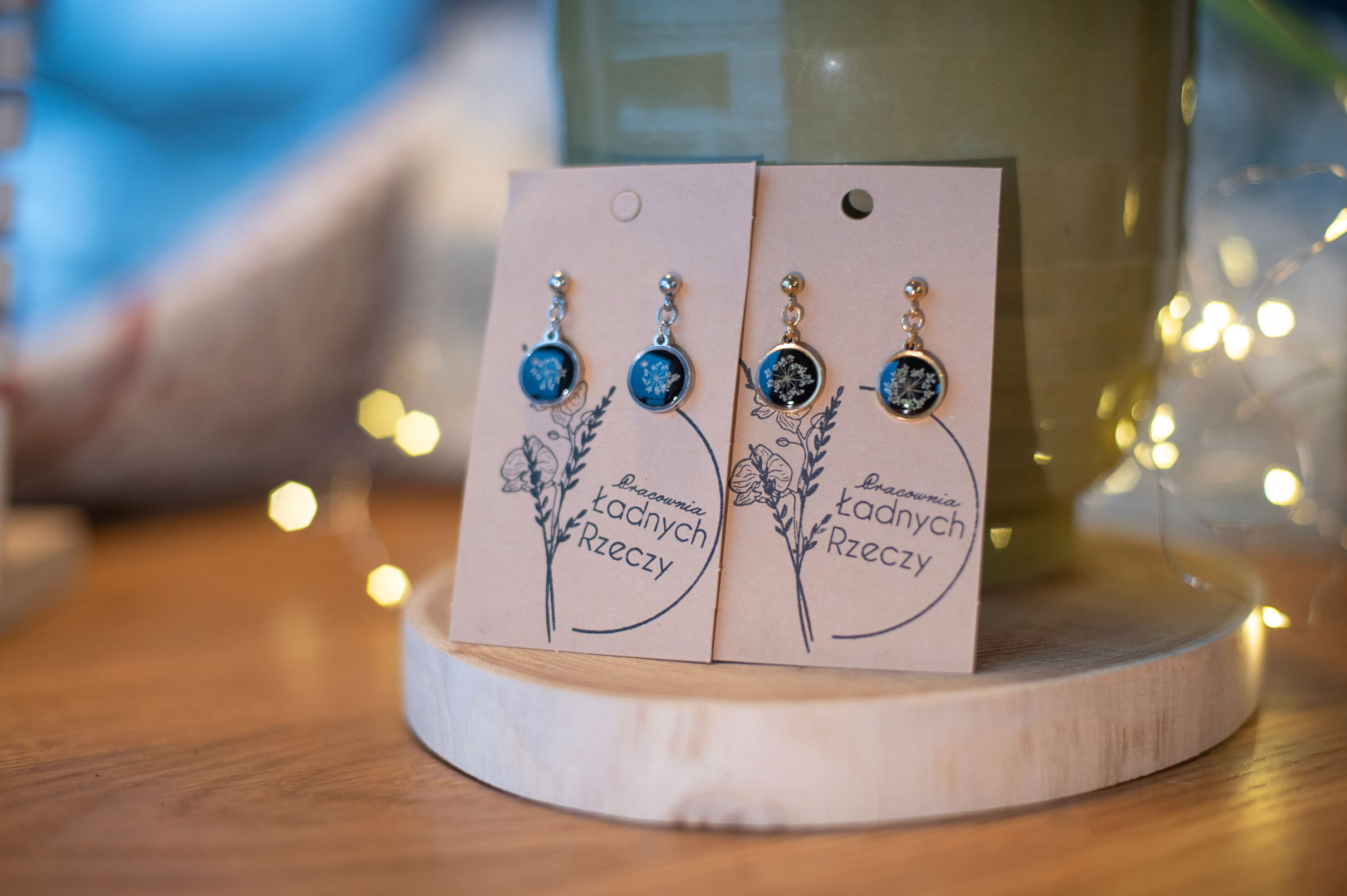 Kolczyki wiszące z kulką "EWELINA"