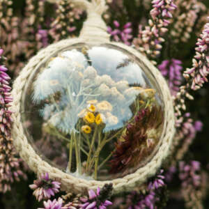 Broszka naprawdę ładna (Seria Karolina)