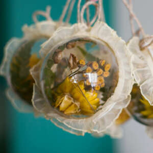 Bombeczki / kocanka, paproć, drżączka, wrotycz, falbanka, sznurek jutowy