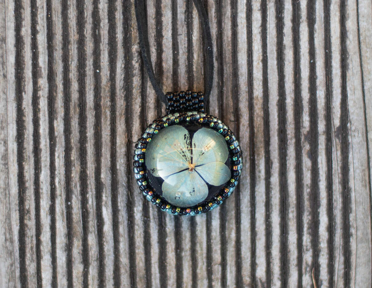 Wisiorek obszywany „GRAŻYNA”